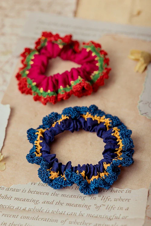 Samoolam Guncha Red Indigo Pop Bloom Scrunchie (Set of 2) - Image 2