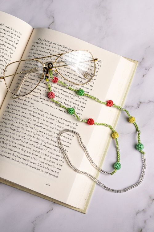 Samoolam Handmade Crochet Beaded Spec Chain-Multicolour - Image 2