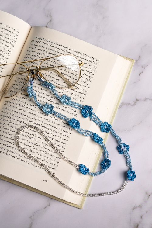 Samoolam Handmade Crochet Wild Roses Spec Chain-Blue - Image 2