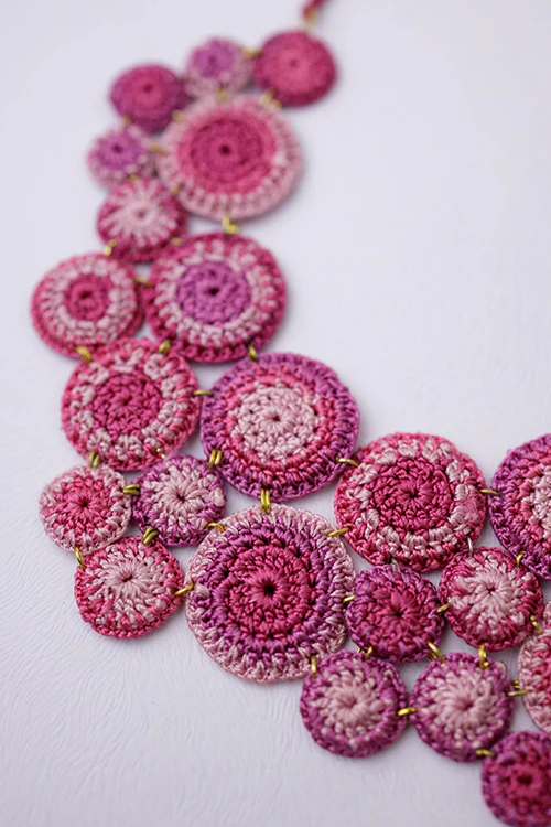 Samoolam Handmade Kai Necklace Pink - Image 2