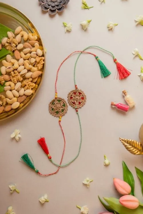 Samoolam Heritage Flower Crochet Rakhi (Set of 2) - Image 3