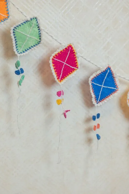 Samoolam Kites Tail ~ Kids Bunting - Image 4