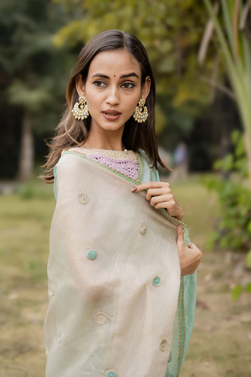 Samoolam Mint & Ivory Lavanya handwoven sarees - Image 12