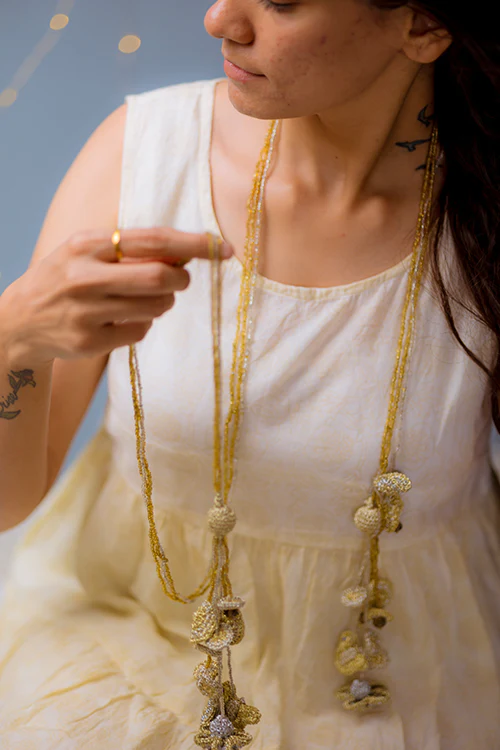 Samoolam Ornate Shimmer Tassels Necklace - Image 2