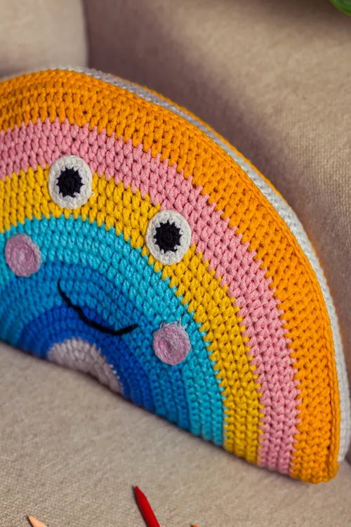 Samoolam Over the rainbow cushion - Image 3