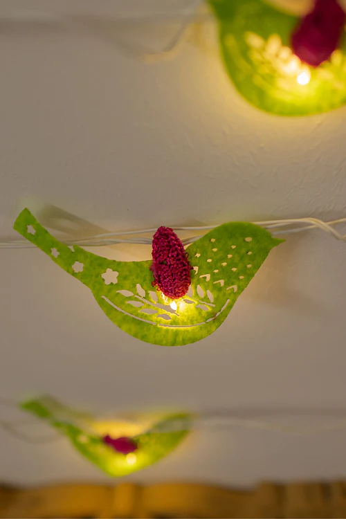 Samoolam Vivid Birdies - Crocheted String Lights