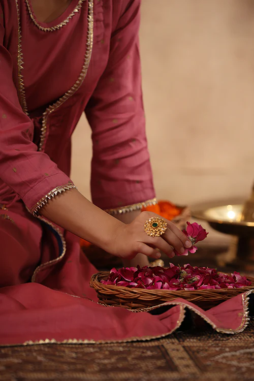 Shuddhi Mauve Double Dress - Image 12
