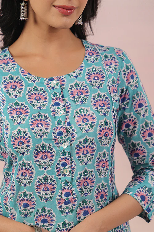 Shuddhi Sea Green And Blue A Line Kurta - Image 8