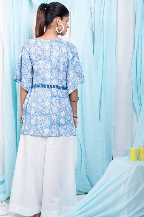 Shuddhi Sky blue printed short kaftan. - Image 4