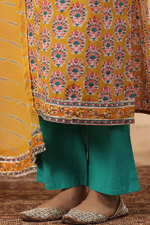Shuddhi Yeallow And Blue 2 Piece Set - Image 10