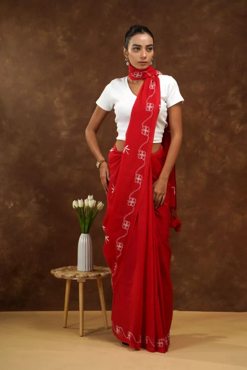 Shwet Red Hand Embroidered Chikankari Mulmul Saree - Image 5
