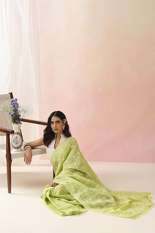 Shwet Women Hand Embroidered Green Kota Cotton Chiknakari Saree - Image 4