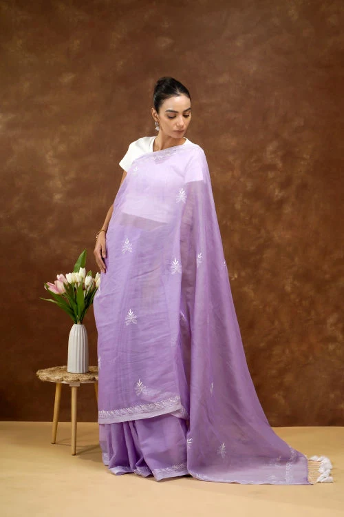 Shwet Women Purple Hand Embroidered Chikankari Mulmul Saree - Image 3