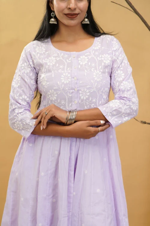 Shwet Women Purple Hand Embroidered Chikankari Shrug - Image 2