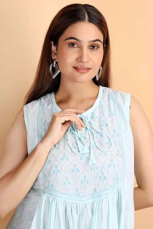 Shwet Women Sky Blue Chikankari Sleevless Yoke Top - Image 2