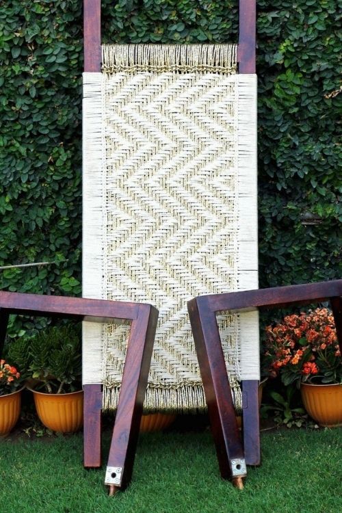 Sirohi Siya Cotton & Gold Plastic Wooden Bench - Image 2