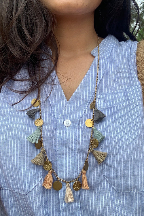 Dhaaga Dhaaga Sky Tassel Necklace - Image 5