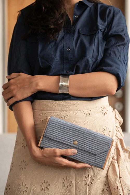 Lukka Chuppi Slate Mini Clutch - Single Sleeve - Image 3