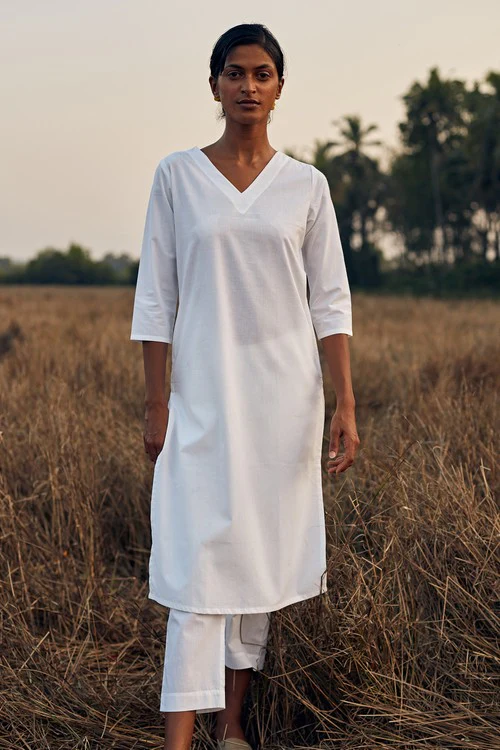 Okhai 'Snow White' Pure Cotton Kurta-Pant Set - Image 2