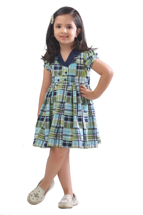 Soleilclo "Chic & Charming" Lapel Collar Cotton Dress - Image 6