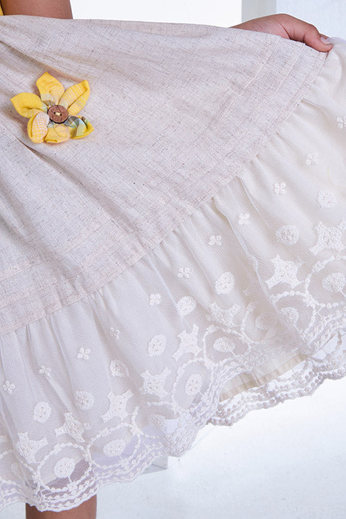 Soleilclo "Golden Daisy Dazzle" Puff Sleeves Flower Applique Cotton Dress - Image 4