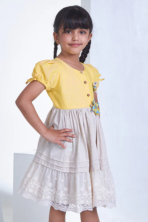 Soleilclo "Golden Daisy Dazzle" Puff Sleeves Flower Applique Cotton Dress - Image 5