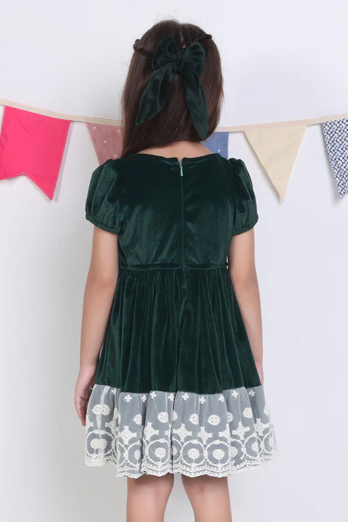 Soleilclo "Green Ivory Lace Velvet Puffed Sleeves Dress" - Image 6