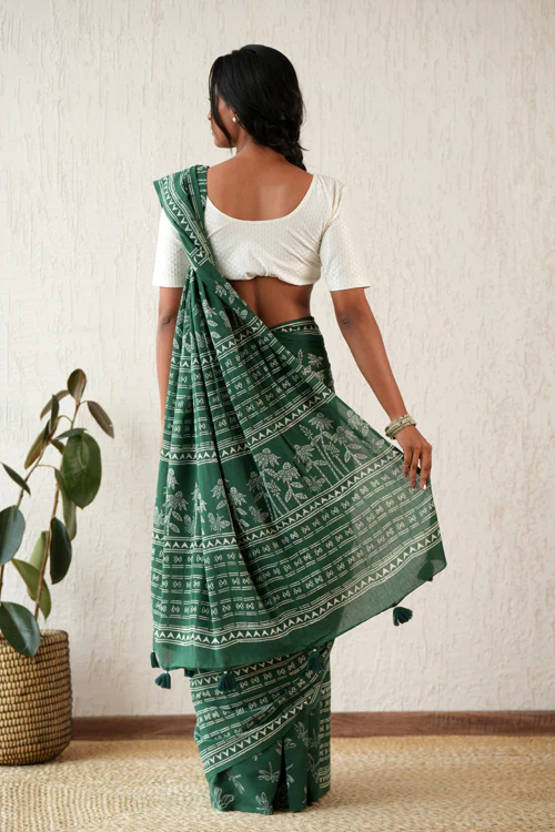 Sooti Syahi ' Celestial Drift' Hand Block Mul Cotton Saree - Image 4