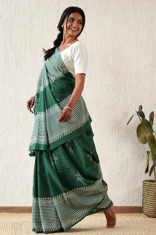 Sooti Syahi ' Heritage Aura' Hand Block Mul Cotton Saree - Image 3