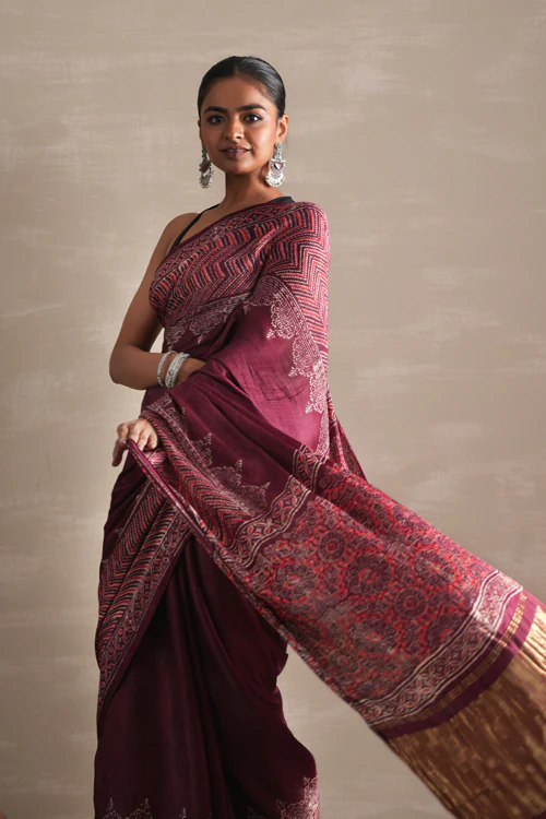 Sooti Syahi ' Vermilion Veil' Hand Block Printed Modal Tissue Saree - Image 8