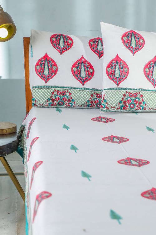 Sootisyahi 'Buds & Petals' Handblock Printed Cotton Bedsheet - Image 6