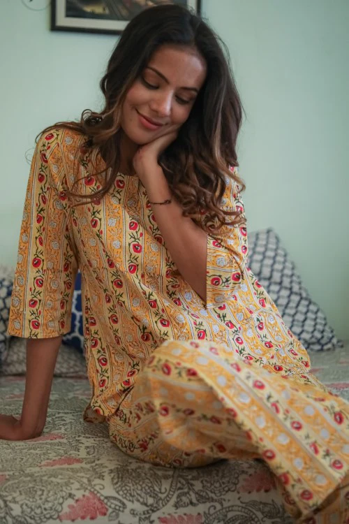 Sootisyahi 'Daisy Bliss' Handblock Printed Pure Cotton Night Suit - Image 8