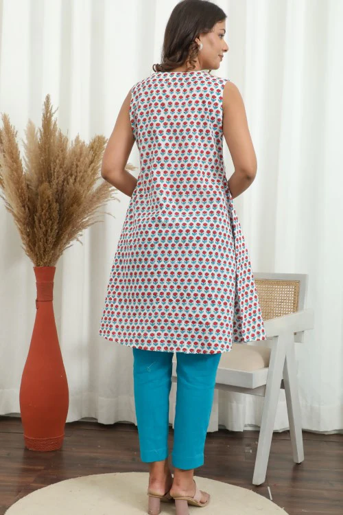 Sootisyahi ' Floraison ' Hand Block Printed Co-Ord Set - Image 6