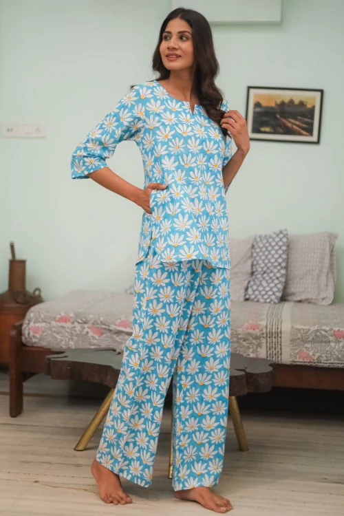 Sootisyahi 'Floral Blue' Handblock Printed Pure Cotton Night Suit - Image 3