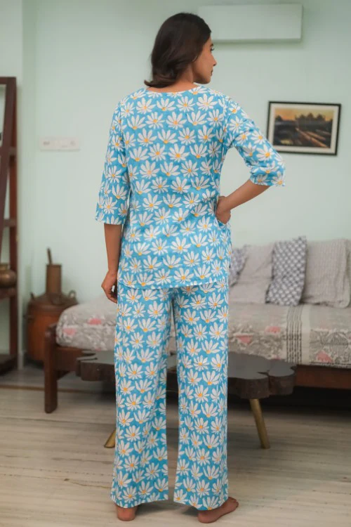 Sootisyahi 'Floral Blue' Handblock Printed Pure Cotton Night Suit - Image 4