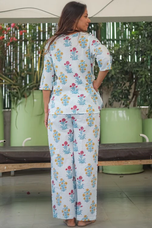 Sootisyahi 'Floral Breeze' Handblock Printed Pure Cotton Night Suit - Image 4