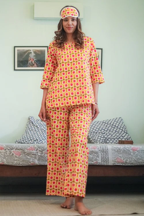 Sootisyahi 'Flower Crown' Handblock Printed Pure Cotton Night Suit - Image 2