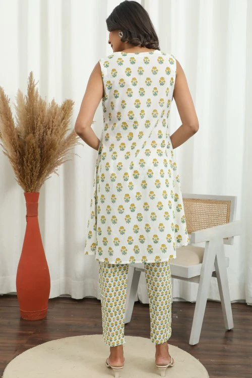 Sootisyahi ' Gardenia ' Hand Block Printed Co-Ord Set - Image 3