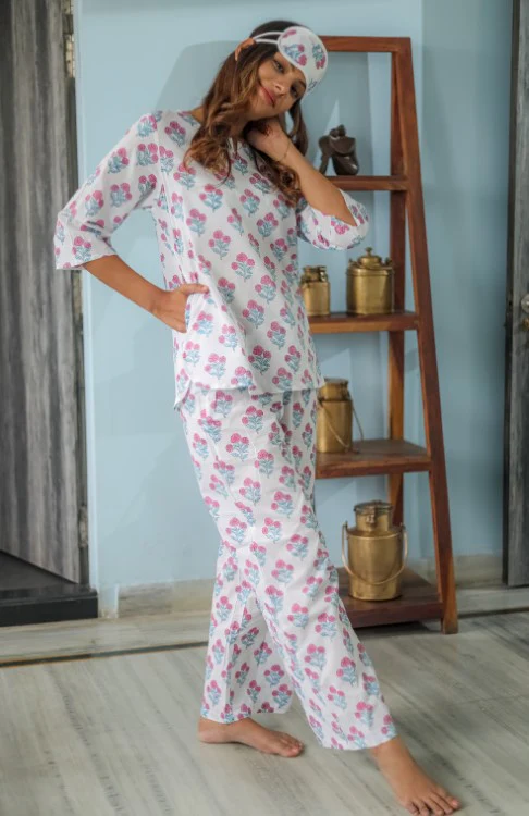 Sootisyahi ' 'Handblock Printed Pure Cotton Night Suit - Image 5