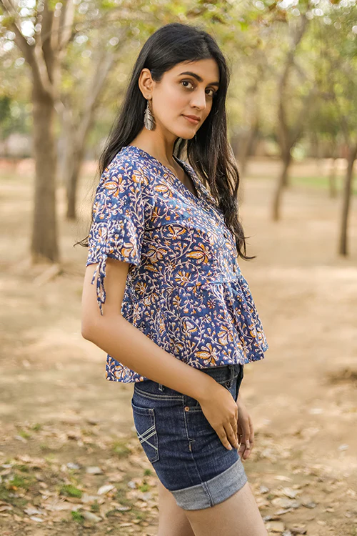 Sootisyahi 'Mystical Muse' Azofree Handblock Printed Pure Cotton Crop Top - Image 3