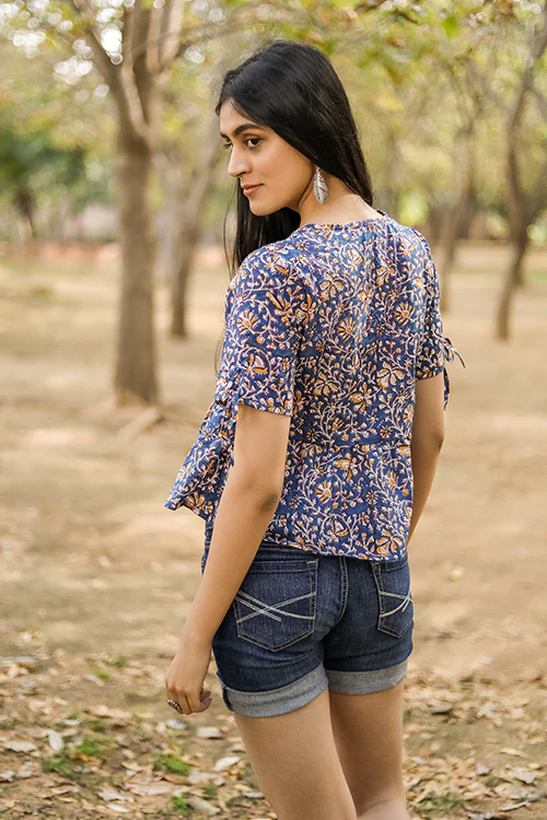 Sootisyahi 'Mystical Muse' Azofree Handblock Printed Pure Cotton Crop Top - Image 4
