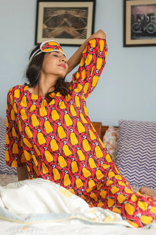 Sootisyahi 'Penguin Fiesta' Handblock Printed Pure Cotton Night Suit - Image 2