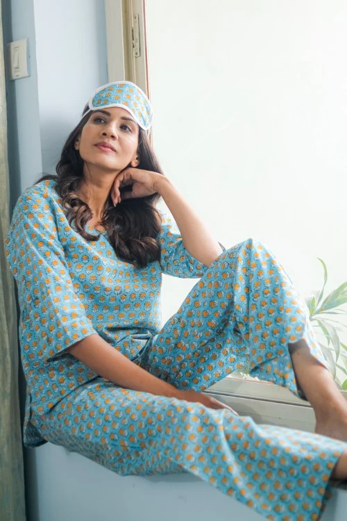 Sootisyahi 'Rosey Retreat' Handblock Printed Pure Cotton Night Suit - Image 6