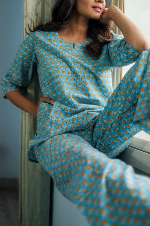 Sootisyahi 'Rosey Retreat' Handblock Printed Pure Cotton Night Suit - Image 7