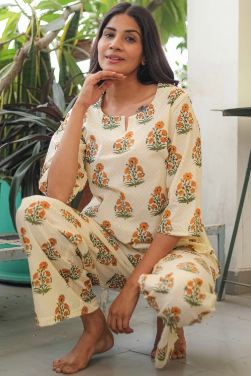 Sootisyahi 'Sunny Meadows' Handblock Printed Pure Cotton Night Suit - Image 6