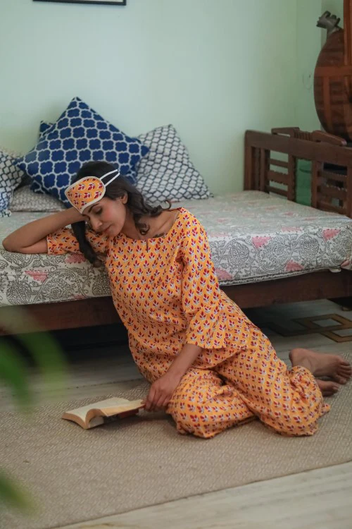 Sootisyahi 'Vibrant Night' Handblock Printed Pure Cotton Night Suit - Image 9