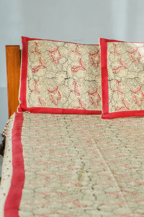 Sootisyahi 'Web Of Color' Handblock Printed Cotton Bedsheet - Image 4