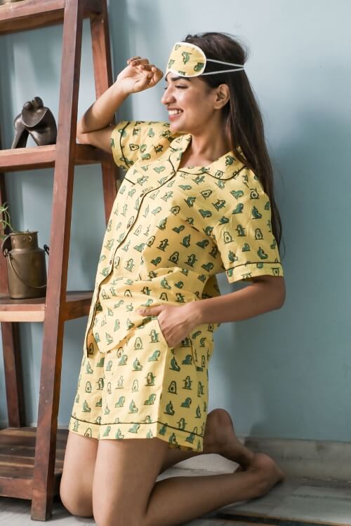 Sootisyahi 'Yellow Penguine' Hand Printed Cotton Night Suit - Image 8