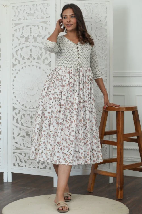 Sootisyahi ' Zenith ' Azofree Handblock Printed Pure Cotton Dress - Image 2
