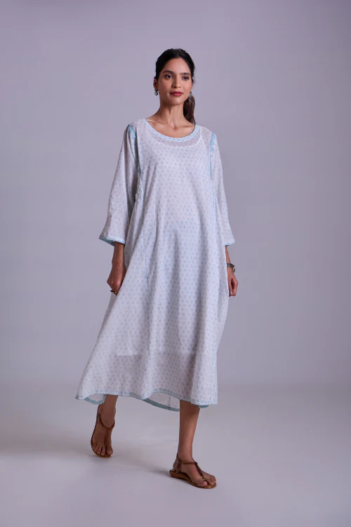 Rangsutra Suhani White A-Line Cotton Dress With Applique - Image 3